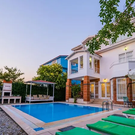 Infinity Beyaz * 페티예