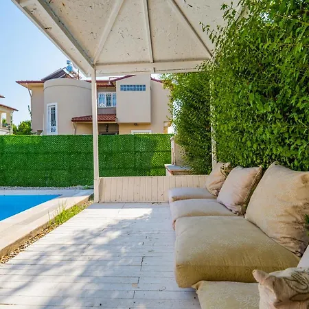 Villa Infinity Beyaz