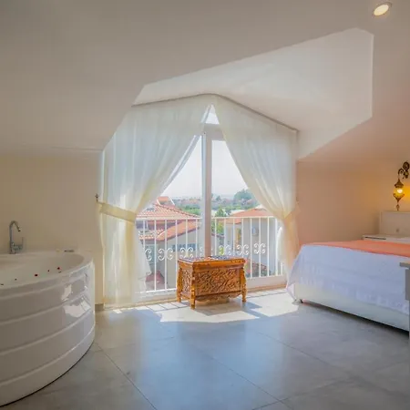 Villa Infinity Beyaz Fethiye