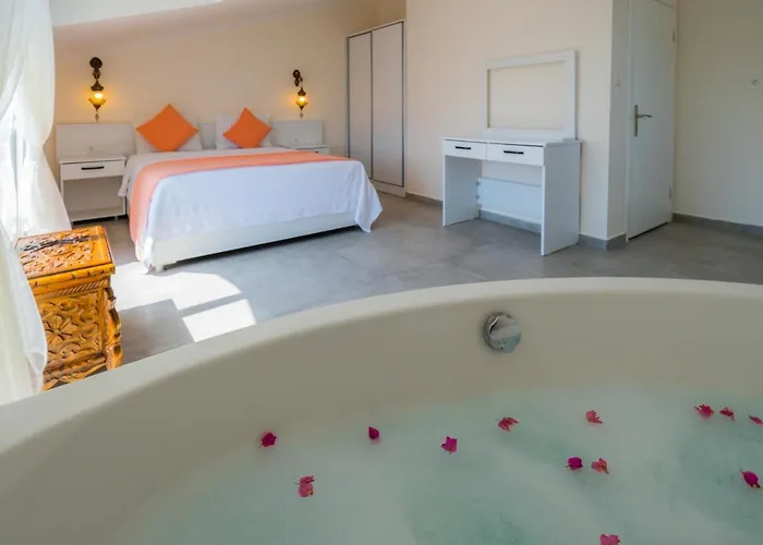 Villa Infinity Beyaz Fethiye