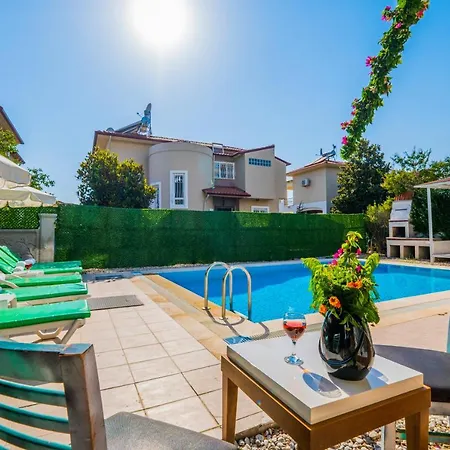 Infinity Beyaz Villa *